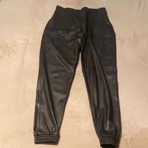 Spanx Faux Leather Jogger, M